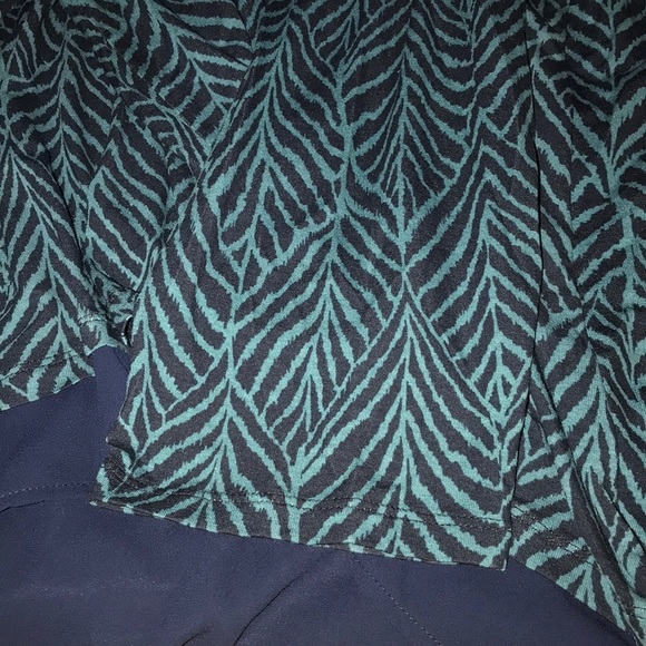 NWT plus size top - Picture 4 of 6